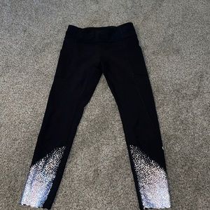 Black cropped Lululemon leggings